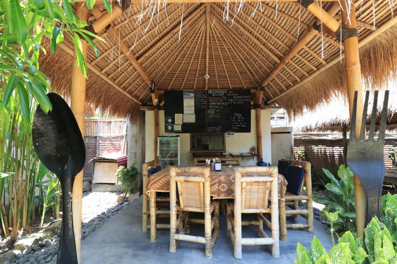Albany Home Stay Kuta  Exterior foto